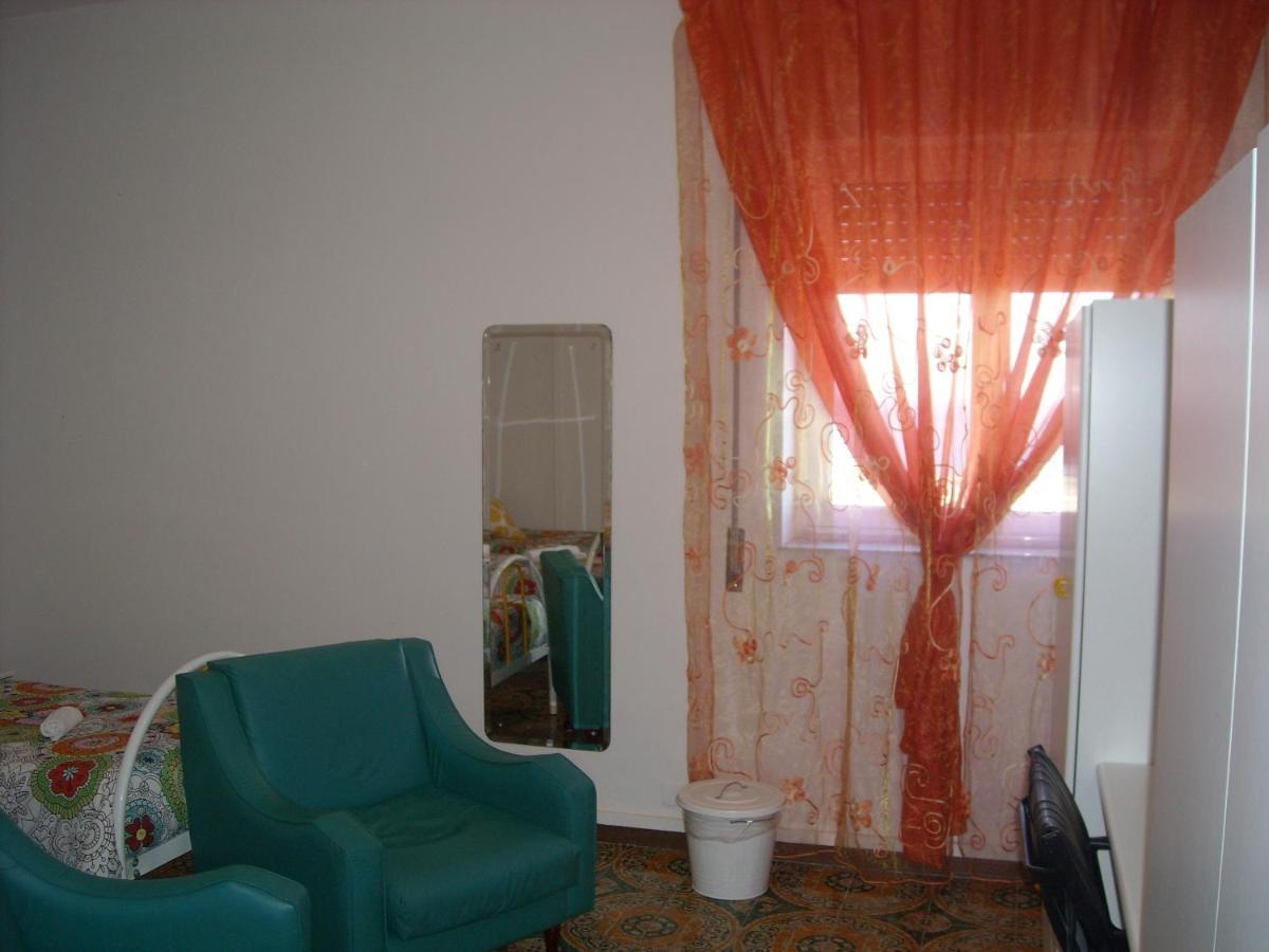 Giovannixxlll B&B Catánia Buitenkant foto